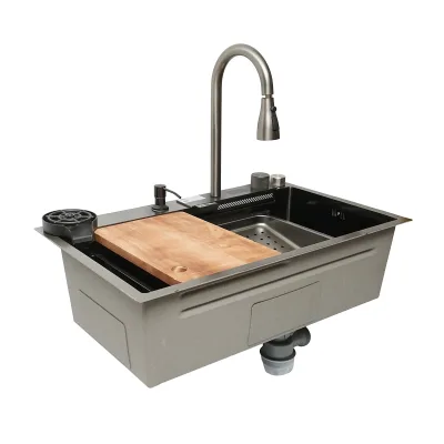Lavello da cucina multifunzionale in acciaio inox con display digitale della temperatura, funzione cascata, lavapentole, dispenser di sapone, scolapiatti, vassoio, tagliere e accessori inclusi, dimensioni 75×46×23,5 cm. - immagine 6