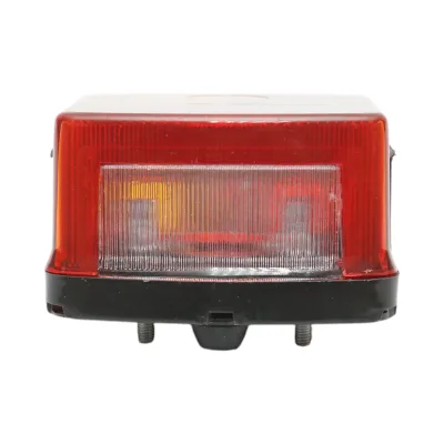 Luce freno posteriore sinistra John Deere 95x90x54,5mm codice OEM AT43600 - immagine 4