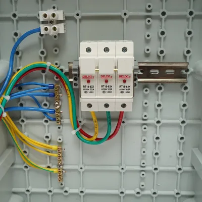 Pannello gruppo prese organizzazione cantiere 2x415V/32A, 3x250V/16A, 18 moduli 540x360x180mm IP67 SUNTREE - immagine 4
