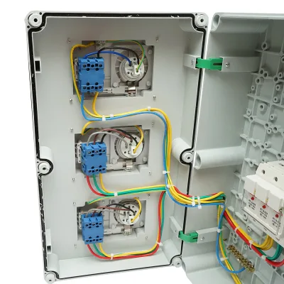 Pannello gruppo prese per organizzazione cantiere 2x415V/16A, 1x250V/16A, 520x300x160mm IP44/IP67 SUNTREE - immagine 4