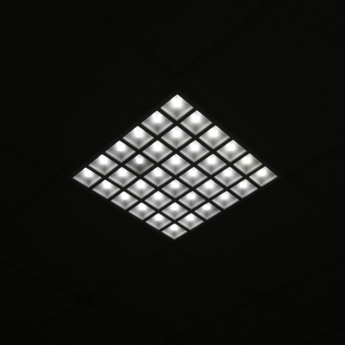 Pannello LED Slim 60W, 220V, IP20, 6500K, 595x595x20mm per soffitto a cassettoni - immagine 3