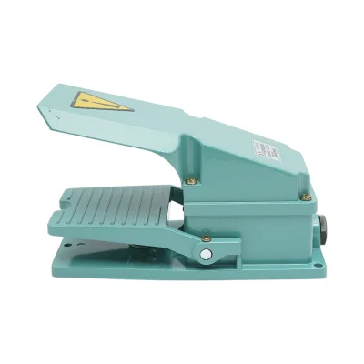 Pedale di comando con contatto elettrico – 250V / 5A Breckner Germany - immagine 3