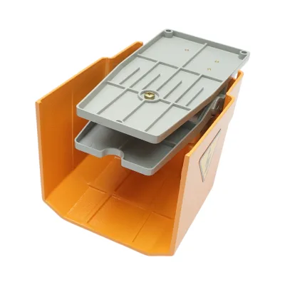 Pedale di comando con protezione e contatto elettrico – 250V / 5A Breckner Germany - immagine 5