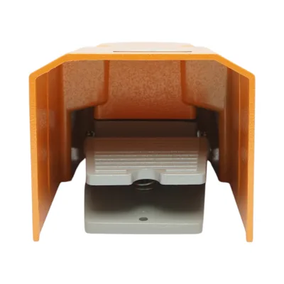 Pedale di comando con protezione e contatto elettrico – 250V / 5A Breckner Germany - immagine 3