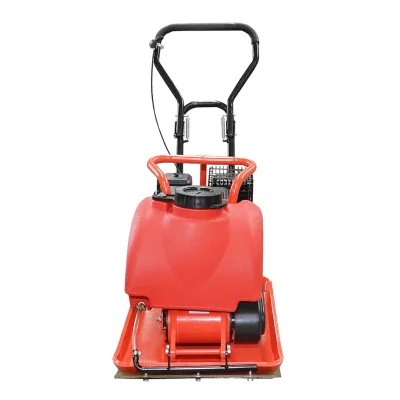 Piastra vibrante C100-A con superficie di lavoro 690x460mm, motore norma euro 5, 196CC/6.5HP, 5400 rpm 106Kg con serbatoio acqua Breckner Germany - immagine 2