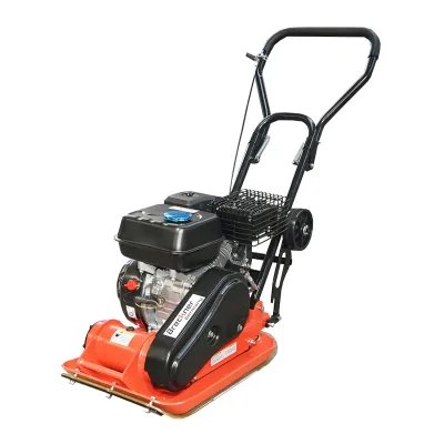 Piastra vibrante C60-A con superficie di lavoro 510x370mm, motore norma euro 5, 78CC/6.5HP, 5900 rpm 58Kg Breckner Germany