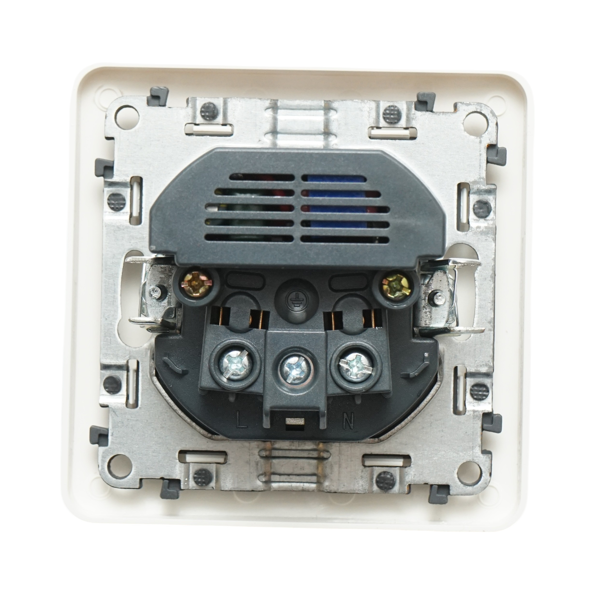 Presa schuko da incasso bianca 220V, 16A, 2xUSB 5V 2.1A, PC 80x80mm - immagine 3