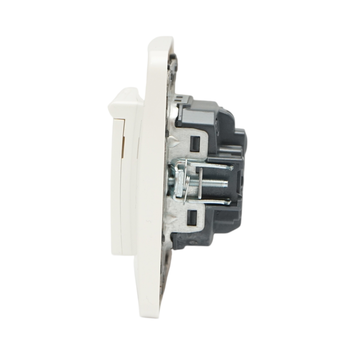 Presa schuko da incasso bianca 220V, 16A, PC con coperchio protettivo IP44 80x80mm - immagine 6