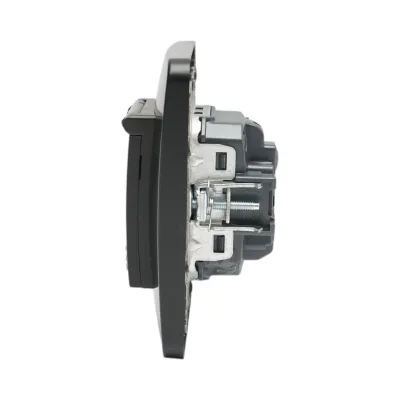 Presa schuko da incasso nera 220V, 16A, PC con coperchio protettivo IP44 80x80mm - immagine 6