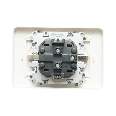 Presa Schuko doppia bianca da incasso 220V, 16A, PC 83x150mm - immagine 3