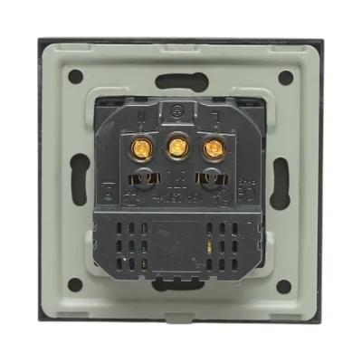 Presa Schuko nera 220V, 16A, 2xUSB A+C 20W ricarica rapida, cornice in vetro 86x86x34mm - immagine 4