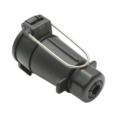 Presa universale per rimorchio a 7 pin da 12 V codice OEM 51305457 Breckner Germany - immagine 4