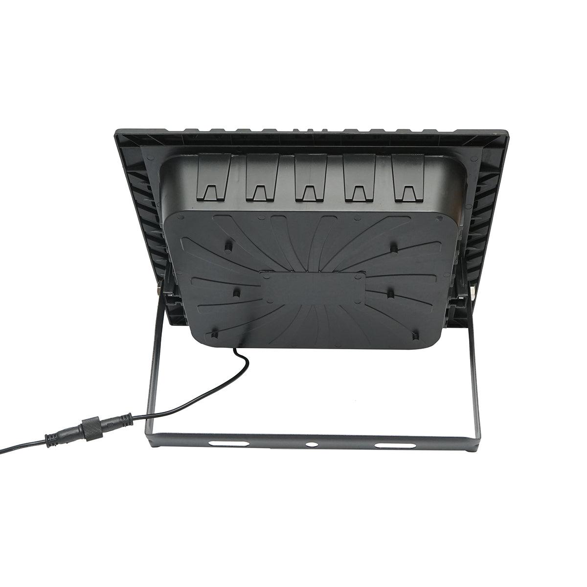 Proiettore led 100W con pannello solare 15W, batteria 15000mAh e telecomando IP67 - immagine 6