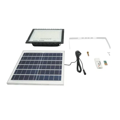 Proiettore led 100W con pannello solare 15W, batteria 15000mAh e telecomando IP67 - immagine 2