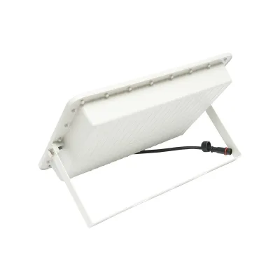 Proiettore LED 400W, 6500K con pannello solare 28W, telecomando e batteria 40Ah - immagine 6