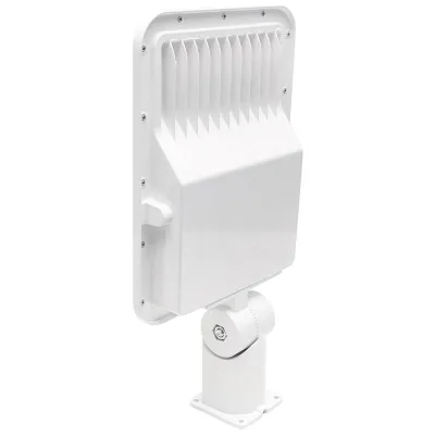 Proiettore LED da 30W con pannello solare e batteria da 3,2V/40Ah e supporto snodato - immagine 6