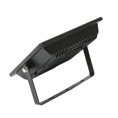 Proiettore LED da 30W, 6400K, 2700lm, alimentazione 220-240V, 140x121x26mm, IP65 Breckner Germany - immagine 4