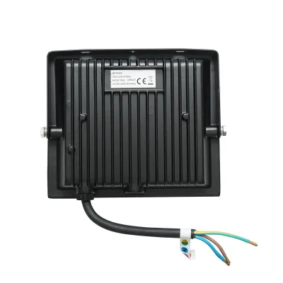 Proiettore LED da 30W, 6400K, 2700lm, alimentazione 220-240V, 140x121x26mm, IP65 Breckner Germany - immagine 2