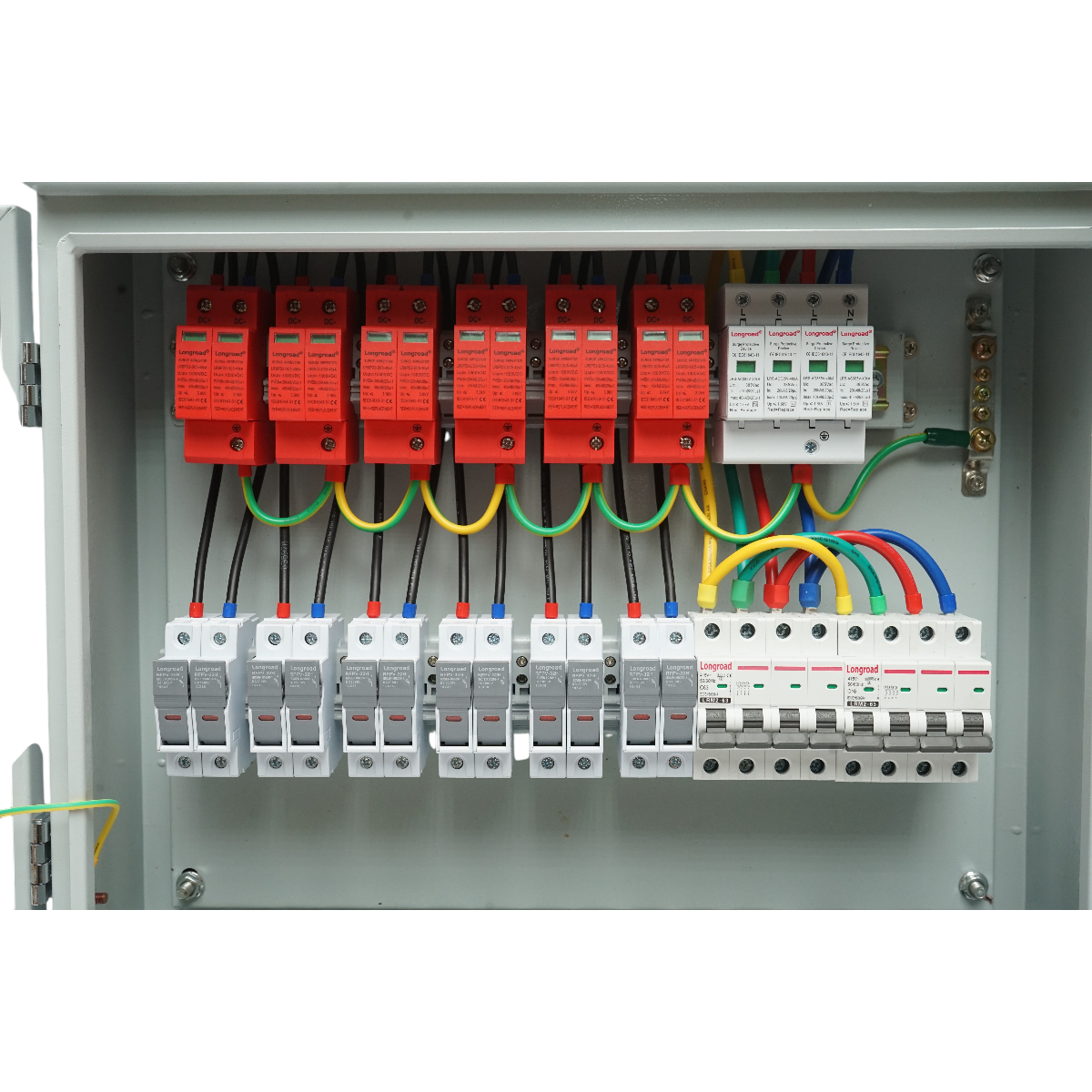Quadro di protezione con fusibile 380V per impianti fotovoltaici 20-30KW DC/AC con 6 stringhe IP65 - immagine 4