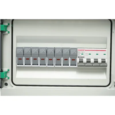 Quadro portafusibili da 12 moduli, dotato di trifase per impianti da 10-20KW Breckner Germany - immagine 3