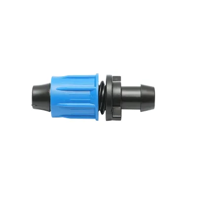 Raccordo con giunto per collegamento di tubo di gocciolamento D16x15mm per sistemi di irrigazione.