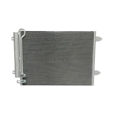 Radiatore climatizzazione (condensatore AC) – VW Passat B6, B7, CC Dimensioni: 570 × 440 × 16 mm Codici OEM: 3C0820411, 3C0820411C, 3C0820411E, 3C0820411G, 3C0820411J, 1924005466