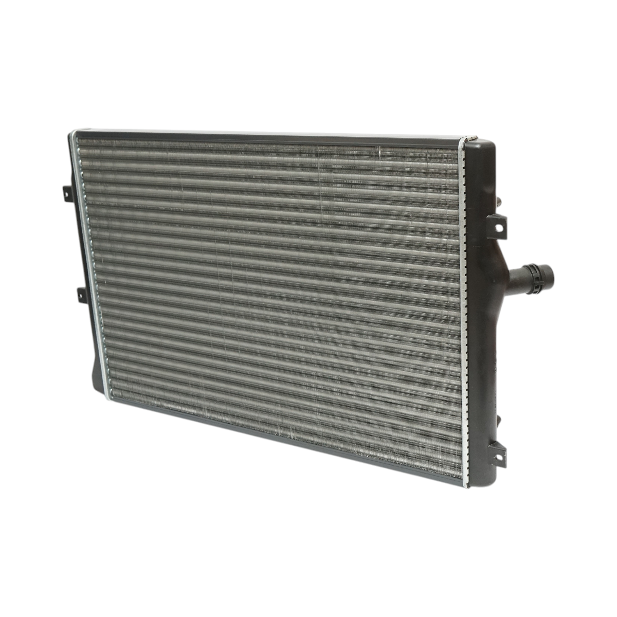 Radiatore raffreddamento acqua motore – Audi, Seat, Skoda, VW (motori 1.2 – 2.0 Diesel) Dimensioni: 647 × 440 × 32 mm Codici OEM compatibili: 3C0121253AR, 3C0121253Q, 53425A, 1924001040 - immagine 6