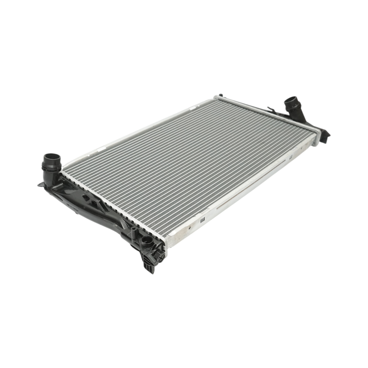 Radiatore raffreddamento acqua motore – BMW Serie 1, Serie 3, X1, Z4 (motori 1.6 – 3.0 Diesel) Dimensioni: 600 × 345 × 33 mm Codici OEM: 17112468099, 17117558480, 17117788904, 53472, 1924001089 - immagine 5