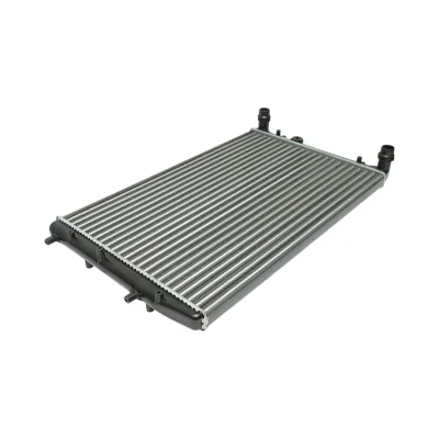 Radiatore raffreddamento acqua motore – Seat, Skoda, VW (motori 1.0 – 2.0 L) Dimensioni: 635 × 415 × 23 mm Codici OEM compatibili: 5Z0121253A, 6Q0121253L, 6Q0121253Q, 50542, 1924001738 - immagine 3