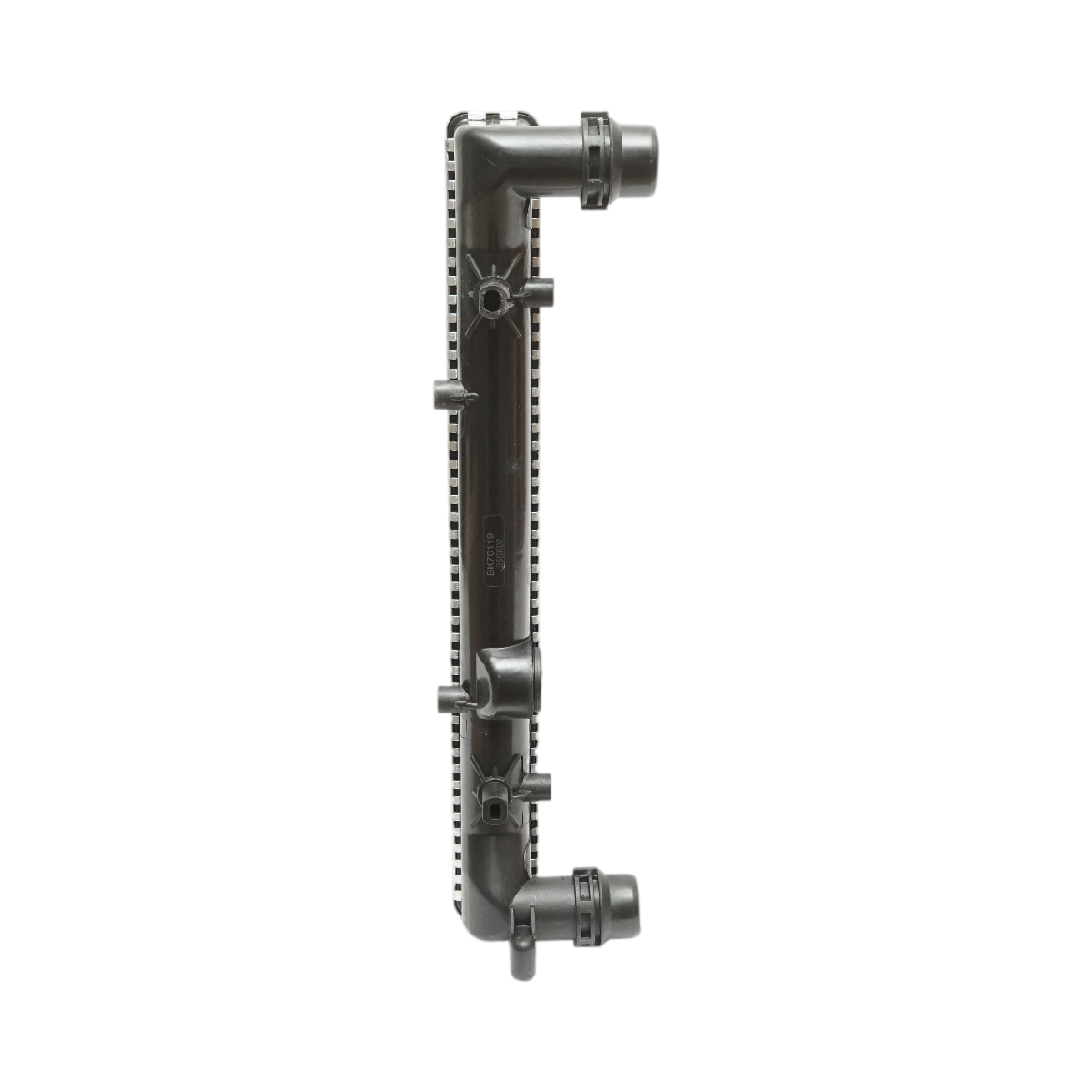 Radiatore raffreddamento acqua motore – VW, Audi, Opel, Seat, Skoda (motori 1.4 – 2.5 Diesel) Dimensioni: 650 × 414 × 23 mm Codici OEM: VW1J0121253AB, 1J0121253N, 1924001979 - immagine 5