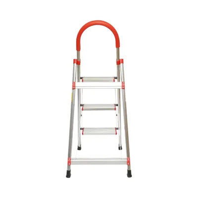 Scala pieghevole in alluminio, 3 gradini antiscivolo, altezza 68 cm, portata massima 130 kg. - immagine 5