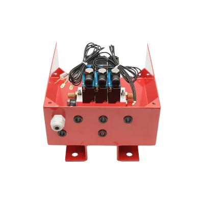 Scatola con 3 elettrovalvole per riduttore trattore forestale 12V
