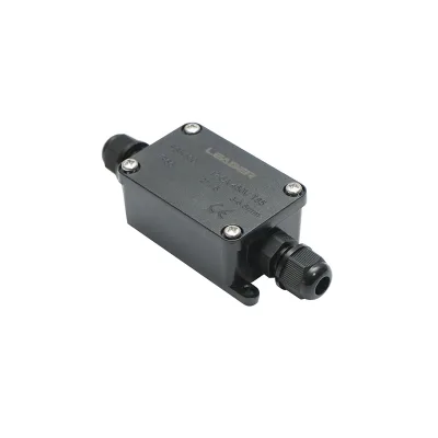 Scatola di derivazione stagna 17,5A 450V AC, 2 vie 3-6,5mm IP66 Leader