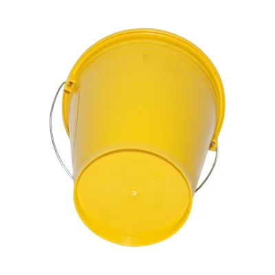 Secchio in plastica per alimentazione animali 10L giallo con manico in metallo - immagine 2