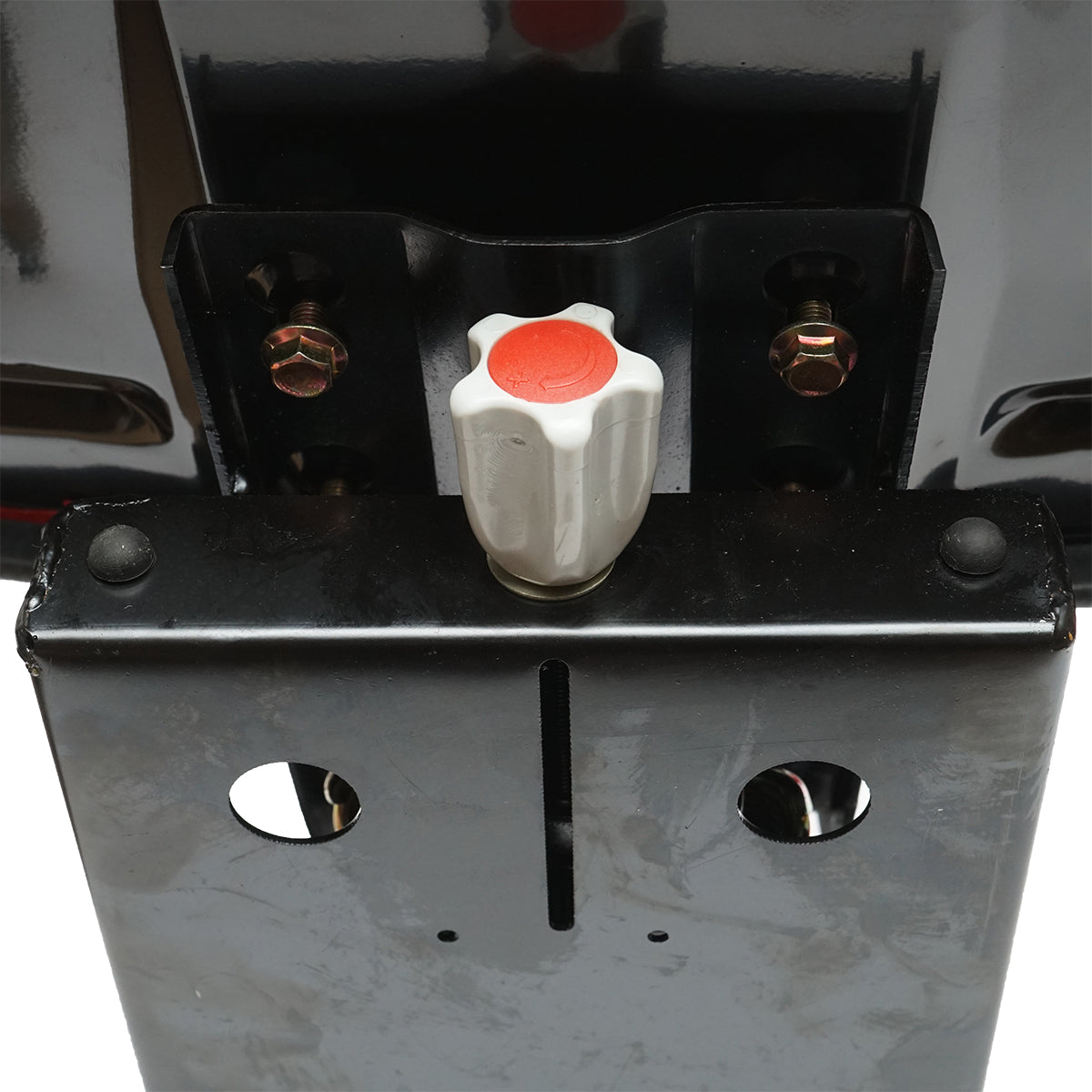 Sedile rosso per trattore con tripla regolazione e ammortizzatore  U-445 e U-650. - immagine 5