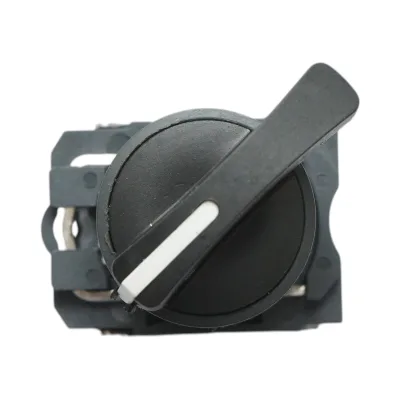 Selettore a 2 posizioni con ritenuta nero 1NO+1NC, 240V/10A, TB5-AJ25 Breckner Germany - immagine 3