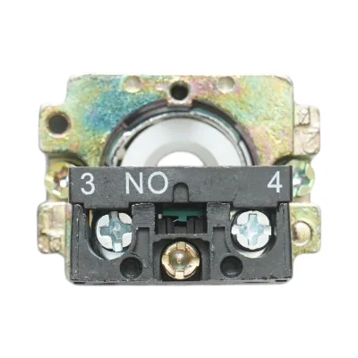 Selettore a 2 posizioni con ritenuta nero 1NO, 400V/10A BD21 Breckner Germany - immagine 4