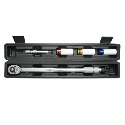 Set chiave dinamometrica 1/2 con 3 bussole da 17, 19, 21 mm coppia 40-210 Nm Breckner Germany - immagine 3