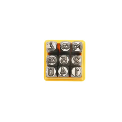 Set di 9 punzoni con numeri da 0 a 9 – altezza caratteri 6 mm Hoteche - immagine 2