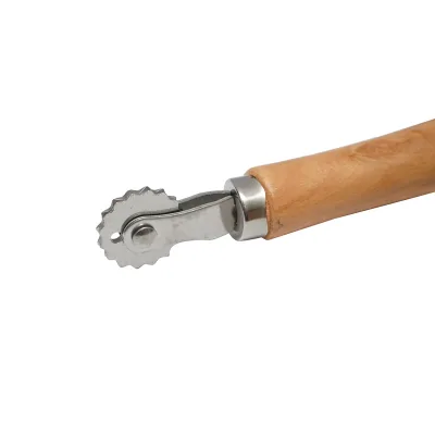 Sperone per apicoltura con manico in legno per il montaggio dei favi - immagine 4