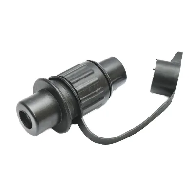 Spina 3 poli per Mc Cormick, New Holland, Claas, Ford, Fendt codice OEM 4376944, 82013449, MC1533899C1, 01143530, 03606234, 04376944, AL68707, 1143530, 140171022, 1533899 53 3899C1, 3606234, 3713360M1, 3760032M1 - immagine 2
