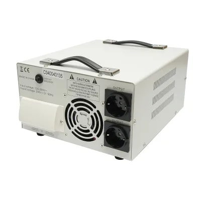 Stabilizzatore di tensione automatico 5200VA con servomotore monofase, 2 prese schuko 230V, display LCD Breckner Germany - immagine 3