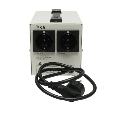 Stabilizzatore di tensione automatico monofase con relè 2000VA/140-260V, 2 prese schuko 230V, display LCD Breckner Germany - immagine 2