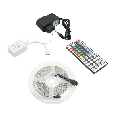Striscia LED 5050 14,4W/m RGB, 12-220V rotolo 3m, 60 LED/m IP20