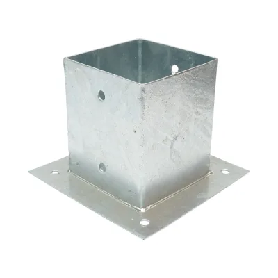 Supporto per palo quadrato applicato 121 × 121 × 150 mm