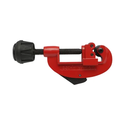 Tagliatubi per rame con sbavatore 3–30 mm.