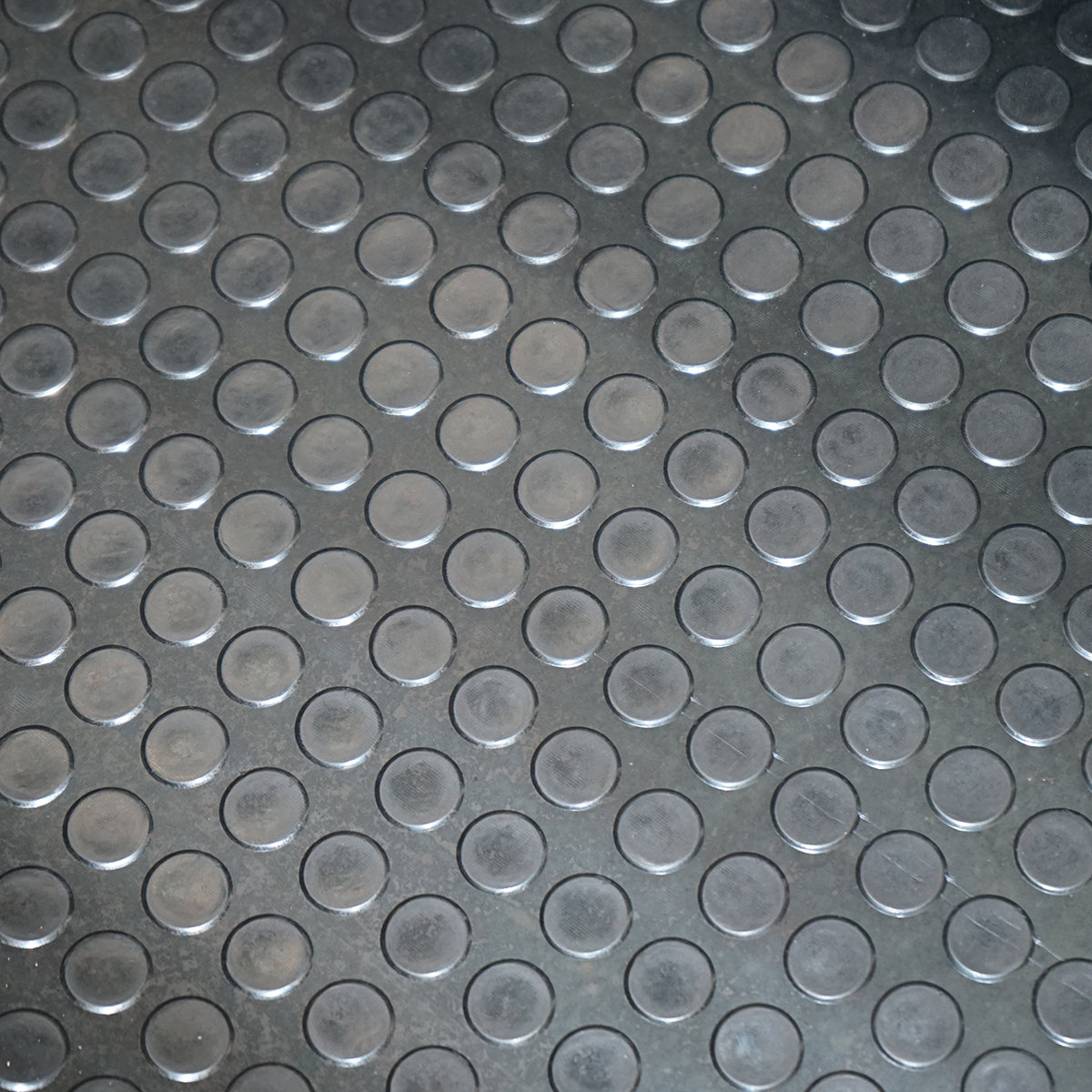 Tappetino in gomma SBR+NR senza inserto tessile e con striature 5x1200x10000mm L=10m; l=1,2m; G=5mm - immagine 4