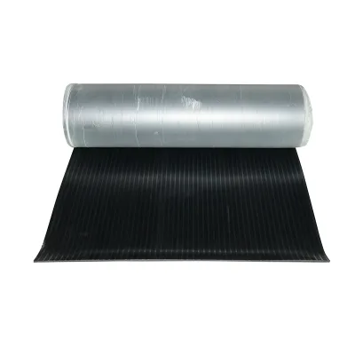 Tappeto in gomma elettroisolante rigato 6 mm, rotolo 1×10 m con protezione elettrica fino a 10 kV
