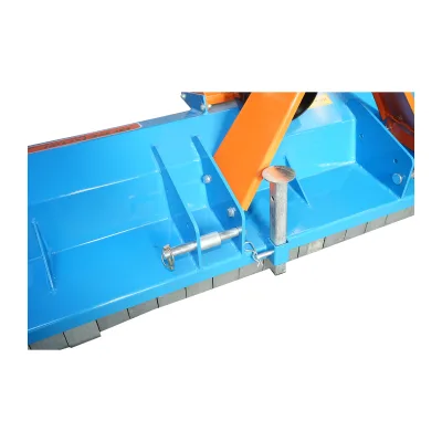 Trincia a mazze per trattore, trincia EF155 30-40CP con cardano PP-540giri/min 210Kg - immagine 4