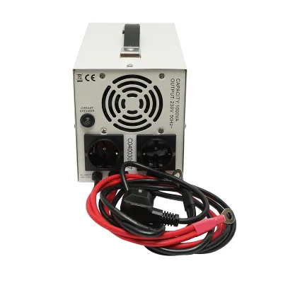 UPS con inverter per riscaldamento centralizzato 700W/1000VA, onda sinusoidale pura 12V/230V, 2 prese schuko, display LCD, AVR Breckner Germany - immagine 2